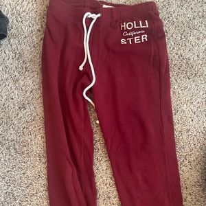 comfortable•includes pockets• adjustable strings